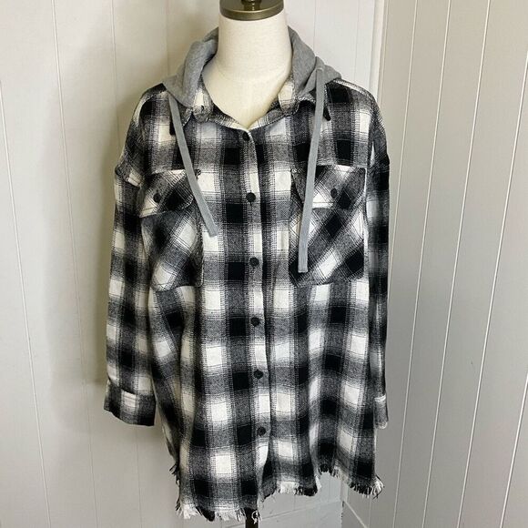 Pistol Rose Women's Small Oversized Black White Checkered Button Down Shirt Top - Picture 1 of 15